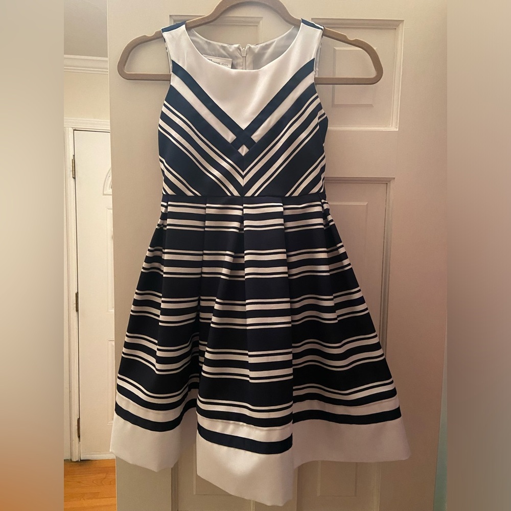 Bonnie Jean girl size 8 dress